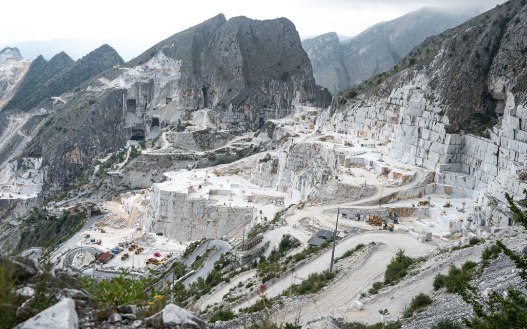 Cave di Marmo a Carrara: Visita e Informazioni Utili