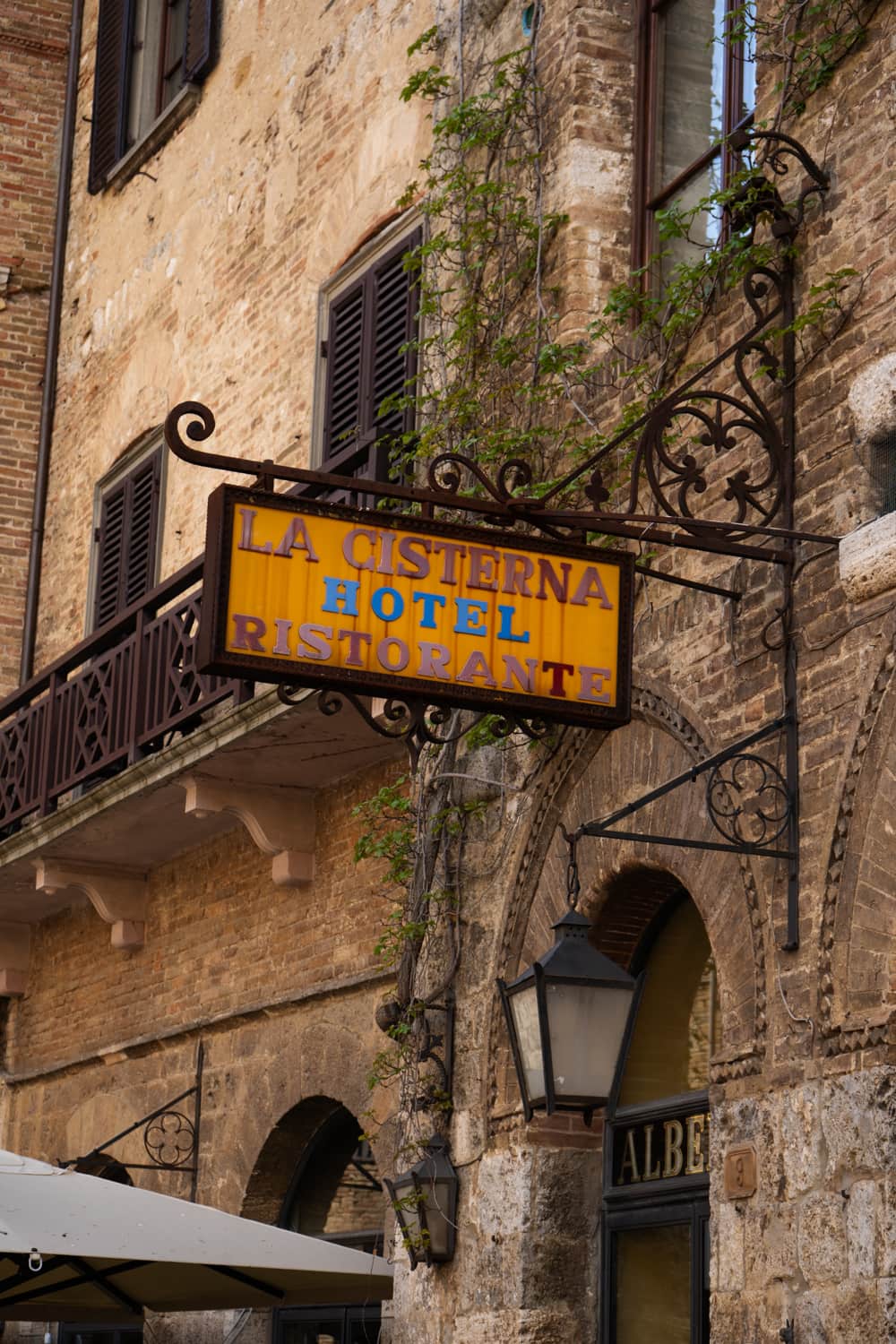 San Gimignano la cisterna