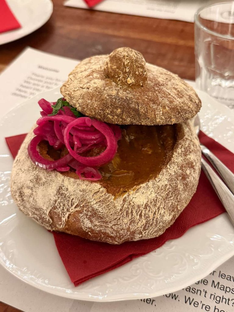 Dvorek Pod Hradem ristorante malà strana praga