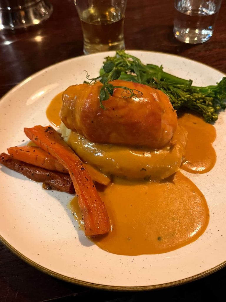 ristoranti economici a edimburgo dove mangiare the mitre bar