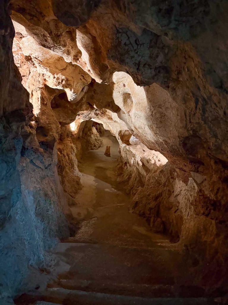 malaga in 2 giorni cueva del tesoro