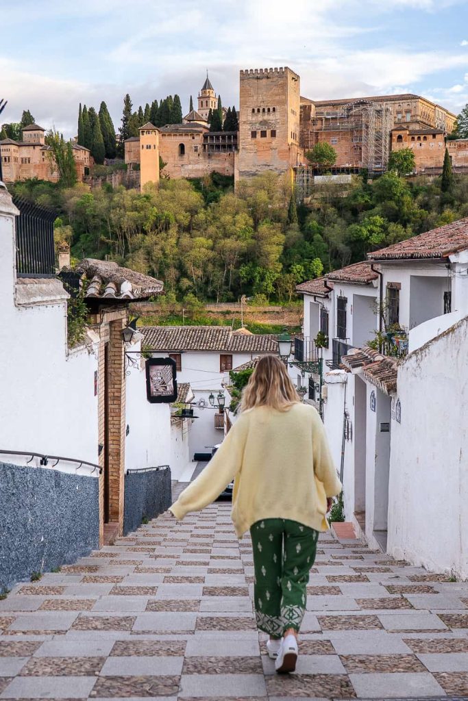 cosa vedere all'interno dell'alhambra 